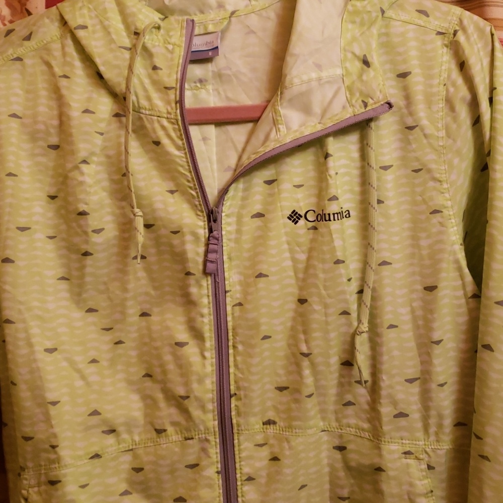 Columbia Windbreaker